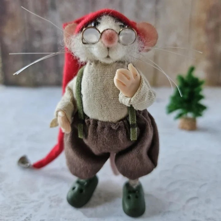 Ratón de fieltro hecho a mano | Decoración navideña y regalo original | Lana natural y tela sostenible