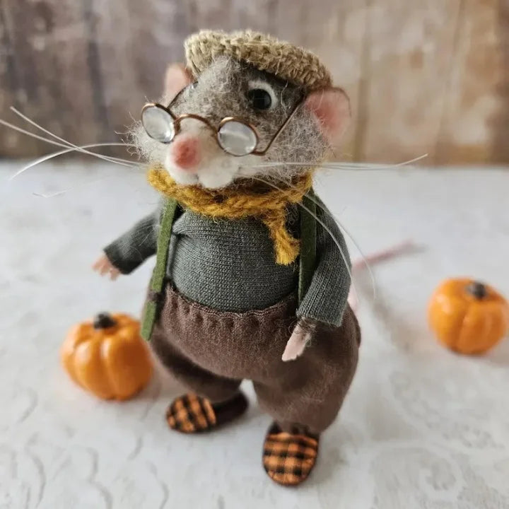 Ratón de fieltro hecho a mano | Decoración navideña y regalo original | Lana natural y tela sostenible