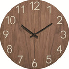 Reloj de pared de madera con mecanismo silencioso
