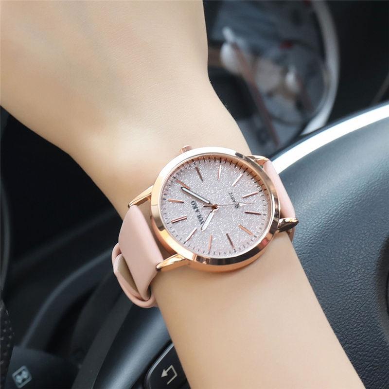 Reloj de pulsera analógico de cuarzo para mujer con correa de piel sintética estilo Ginebra