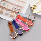 Reloj de pulsera analógico de cuarzo para mujer con correa de piel sintética estilo Ginebra