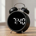 Reloj despertador digital con pantalla grande y función de alarma