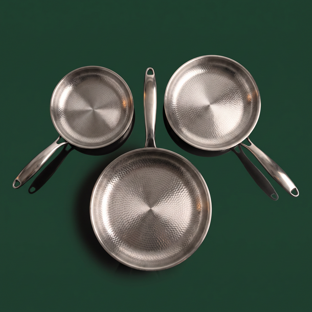 Sartén de titanio martillada a mano - Set de 3 piezas 24, 26, 28 cm