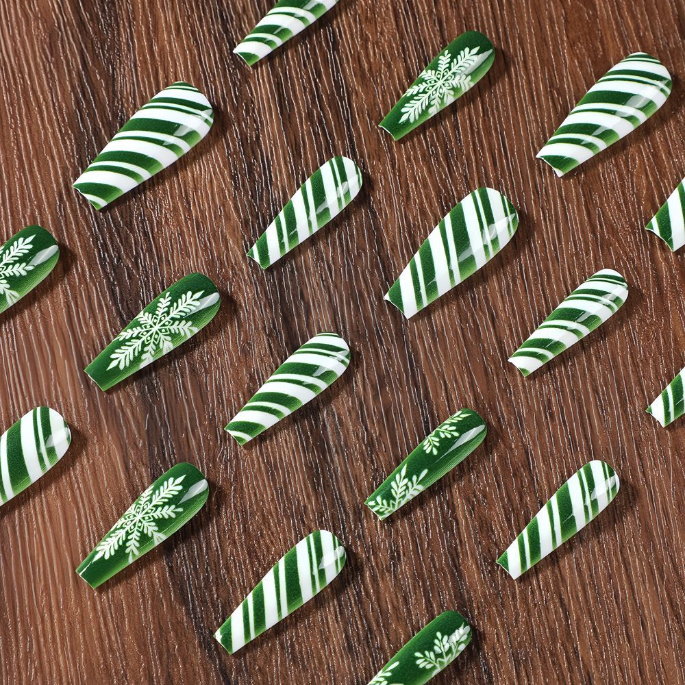 Set de diseño de uñas navideñas