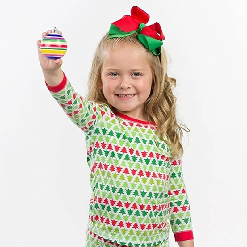 Set de decoración de bolas navideñas personalizables