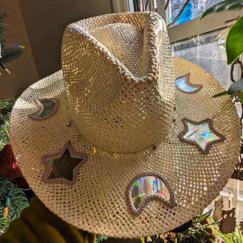 Sombrero cowgirl de paja con prismas reflectantes