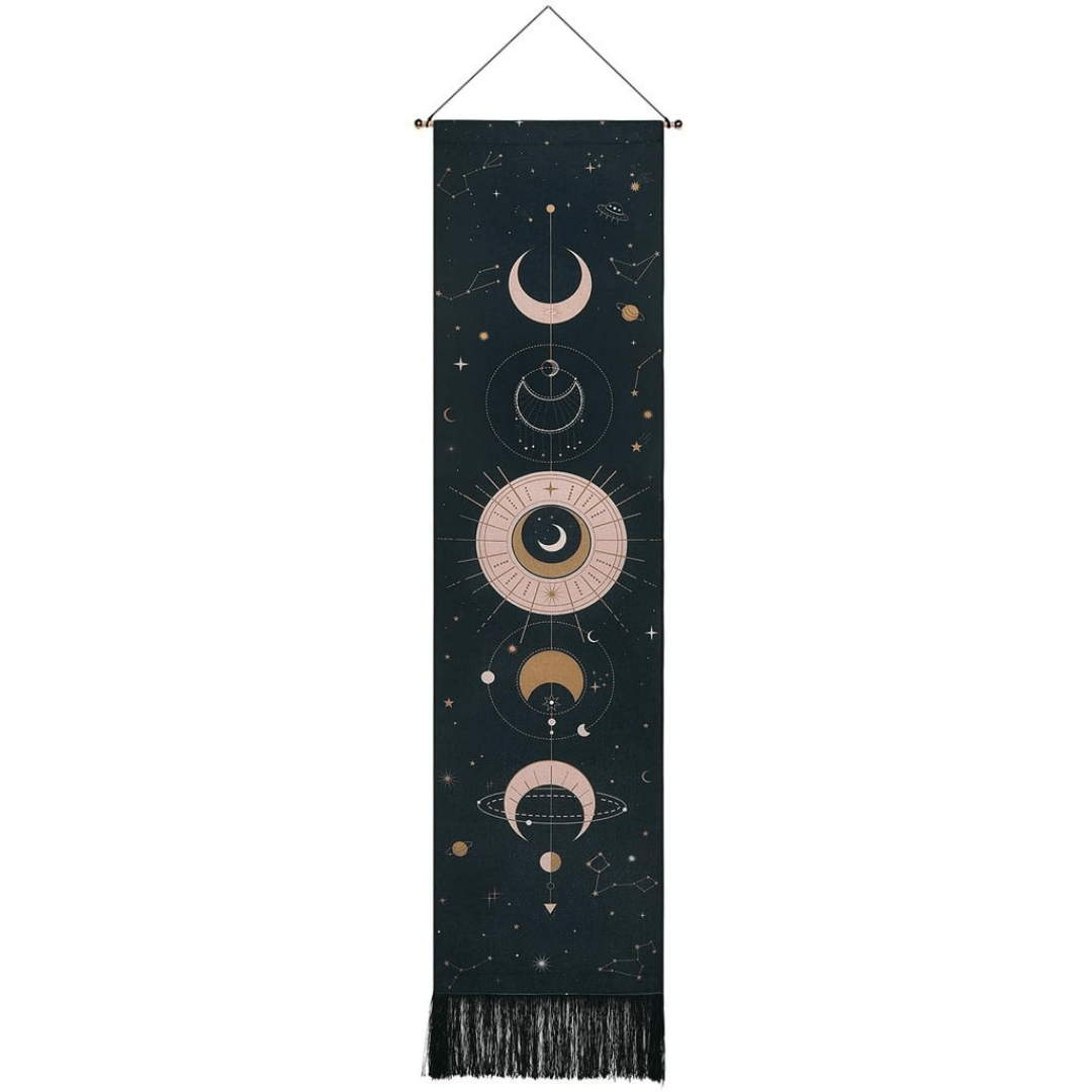Tapiz de pared con estampado de fases lunares y flecos en el borde inferior