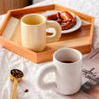 Taza Athenea – Taza de porcelana de lujo con diseño geométrico