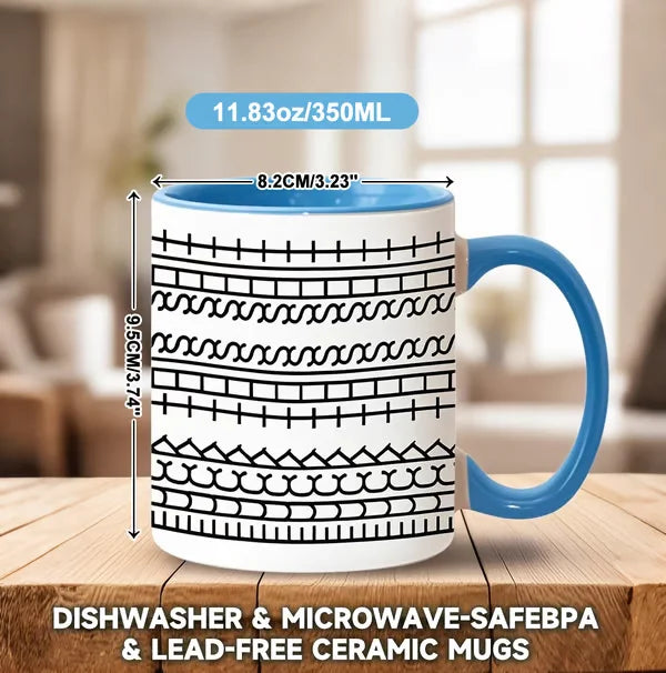 Taza de cerámica con mensaje oculto en el fondo