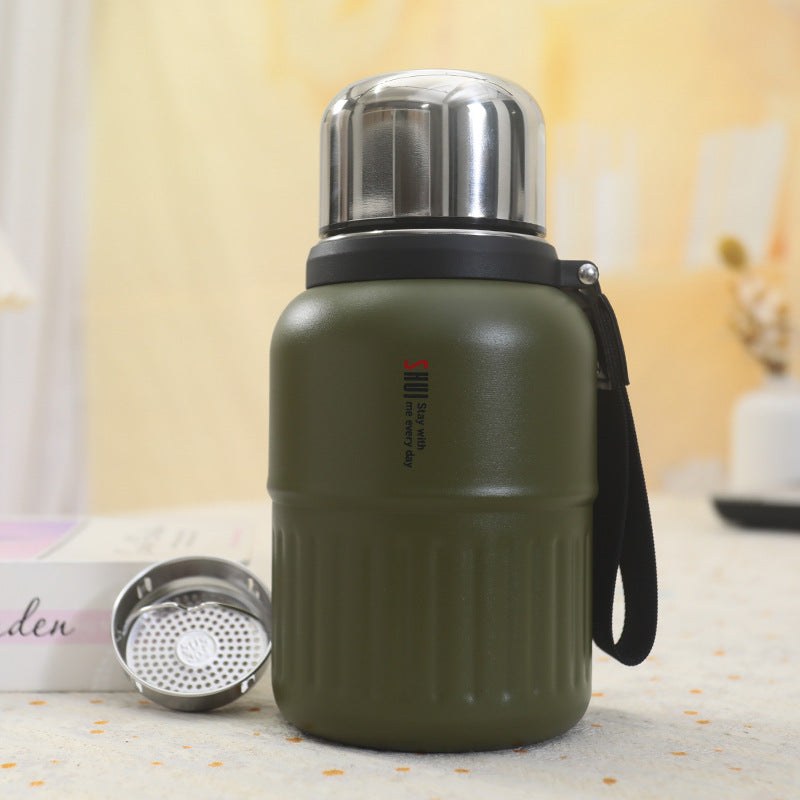 Termo con taza integrada y correa de transporte