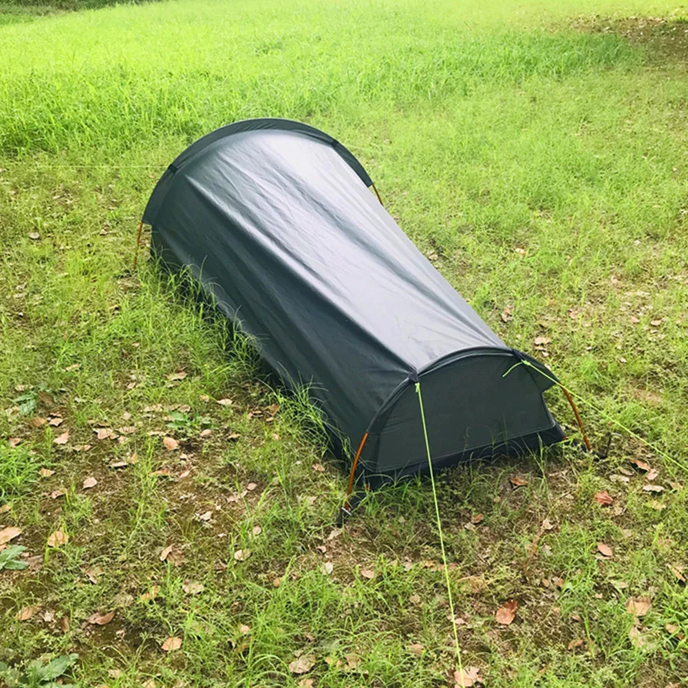 Tienda individual ultraligera Trekvento SoloShield impermeable y cortavientos con varillas de aluminio