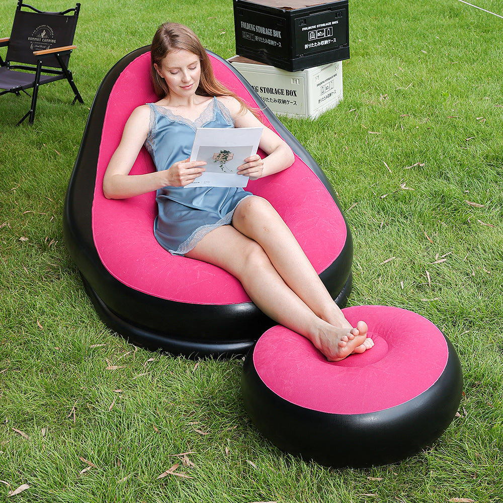 Tumbona hinchable con reposapiés ergonómico para mujer