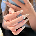 Uñas acrílicas decoradas