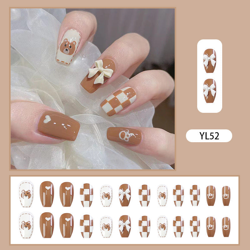Uñas postizas artísticas con diseño de osito y lazos