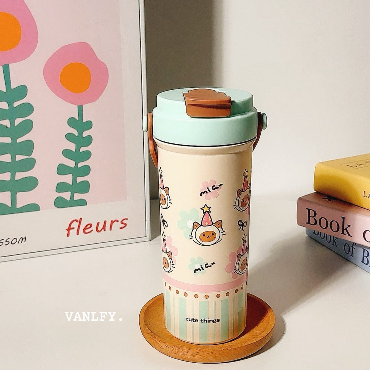 Vaso térmico con tapa abatible y diseño de perrito adorable