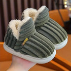Zapatillas de estar por casa forradas de felpa, zapatillas de invierno con talón cerrado en tejido acanalado y suela gru